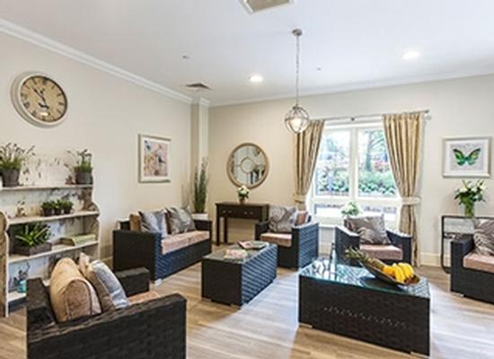 Bracknell  - RG12 7AU